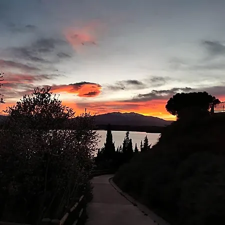 Βίλα 4* Bella Ciao, Entre Mer, Et Montagnes *